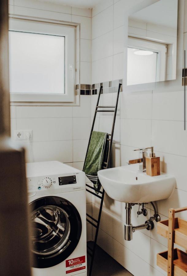 Mayen, Baeckerstr, Privatzimmer Nr1, Innenstadt, Naehe Nuerburgring & Burg Eltz, Gemeinschaftsbad Extérieur photo